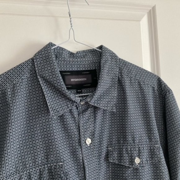 Ultra Soft Men's Collared Short Sleeve Dress Shirt Size M - Picture 4 of 16